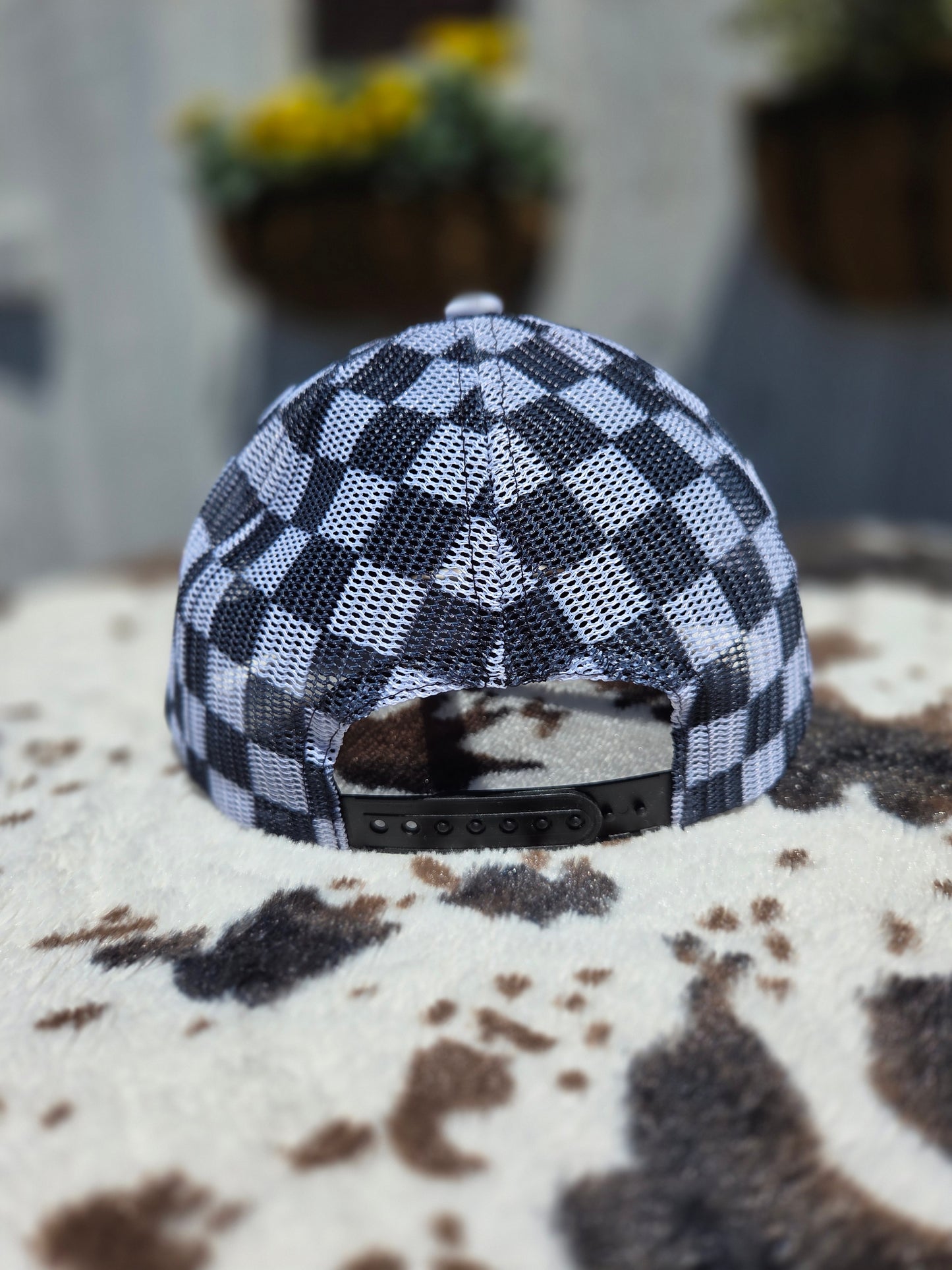 Show Animal Mesh Foam Trucker Hat