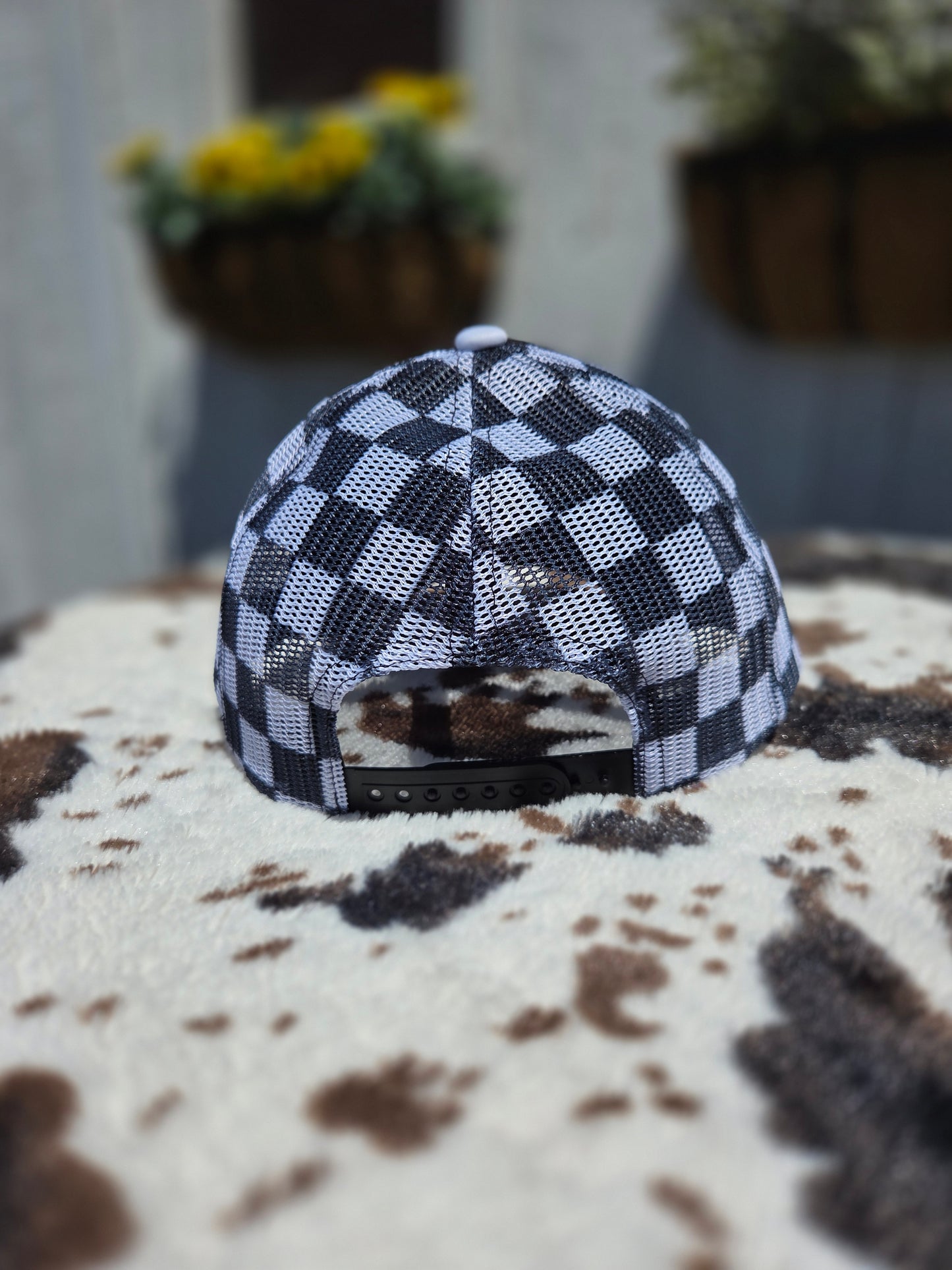 Show Animal Mesh Foam Trucker Hat