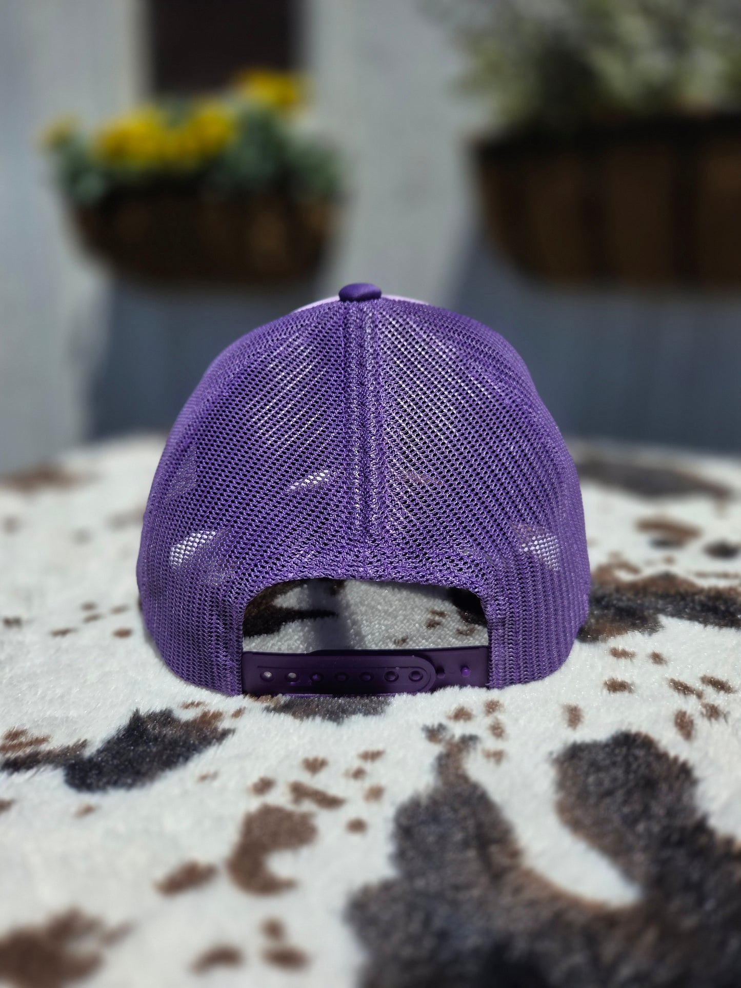 Show Animal Mesh Foam Trucker Hat